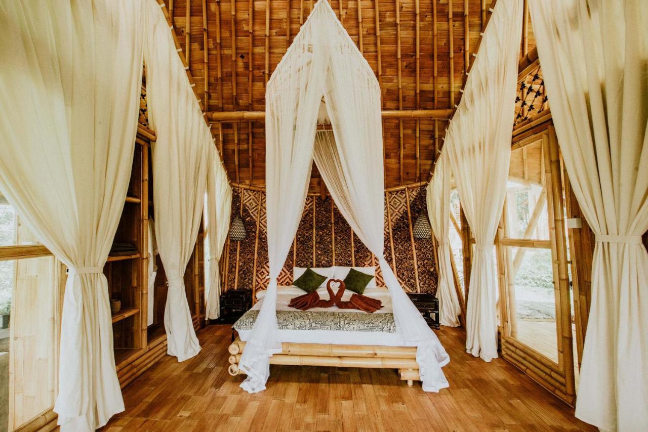 Bird Hills Bamboo House Karangasem Exterior foto