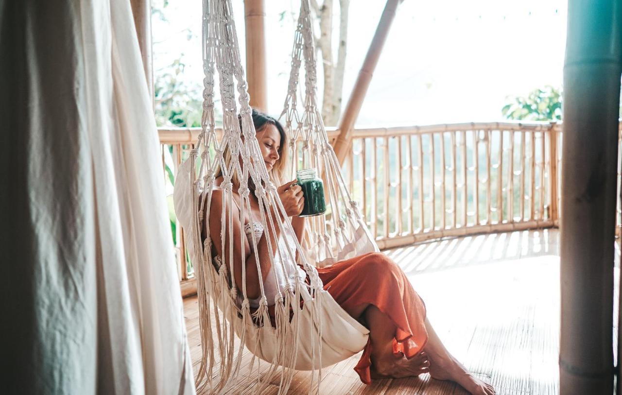 Bird Hills Bamboo House Karangasem Exterior foto