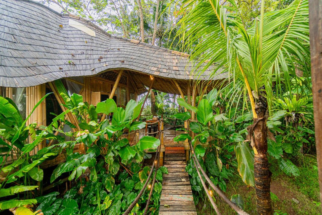 Bird Hills Bamboo House Karangasem Exterior foto
