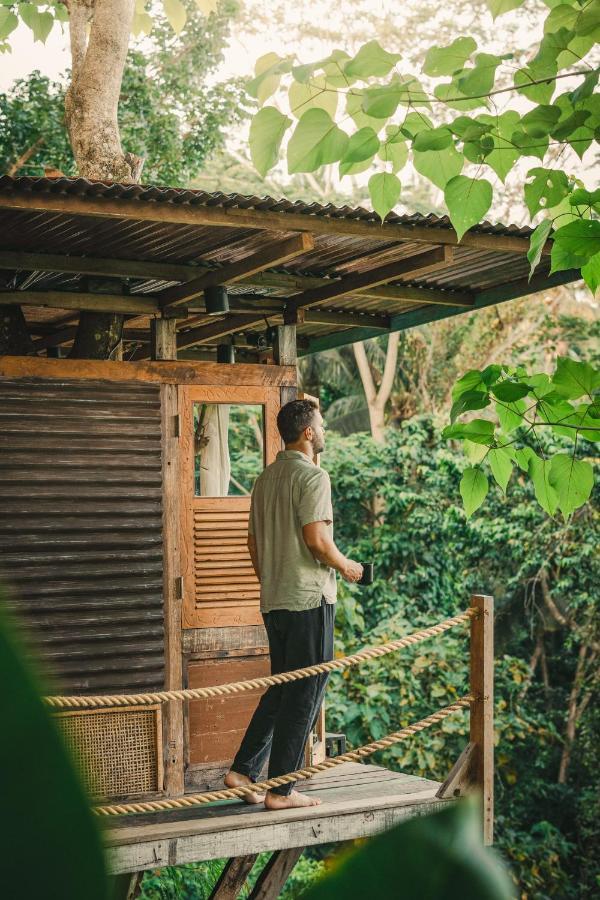 Bird Hills Bamboo House Karangasem Exterior foto